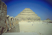 Кобры и пирамида